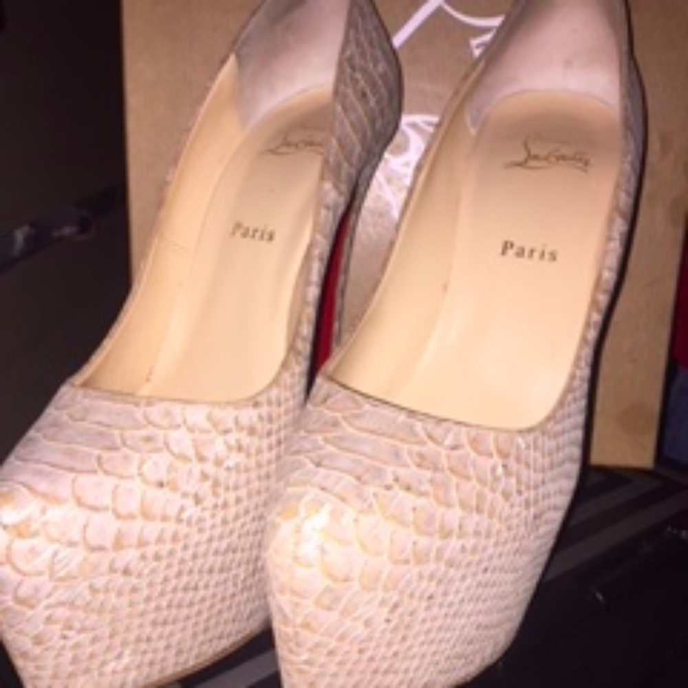 CHRISTIAN LOUBOUTIN /DAFFODILE 160mm LIEGE EMBOSSE